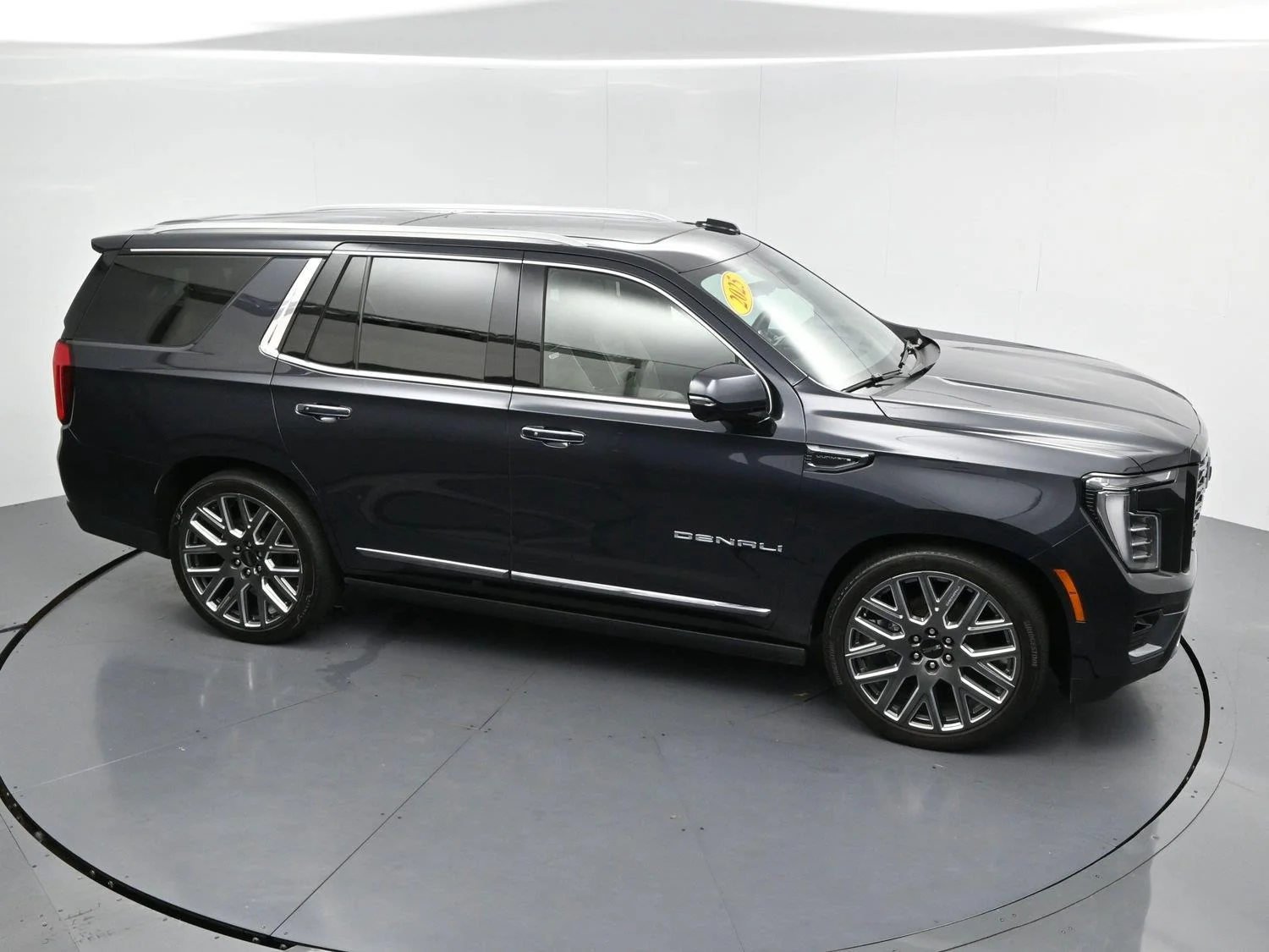 Used 2025 Titanium Rush Metallic GMC Denali Ultimate image 47