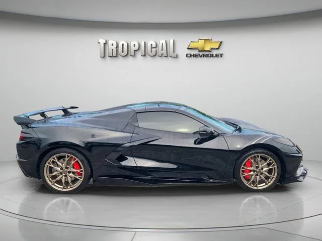 Used 2025 Black Chevrolet 2LT image 5