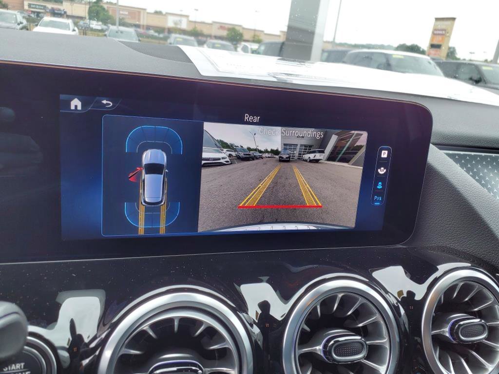 Certified Used 2025 Cirrus Silver Met Mercedes-Benz GLA 250 image 19