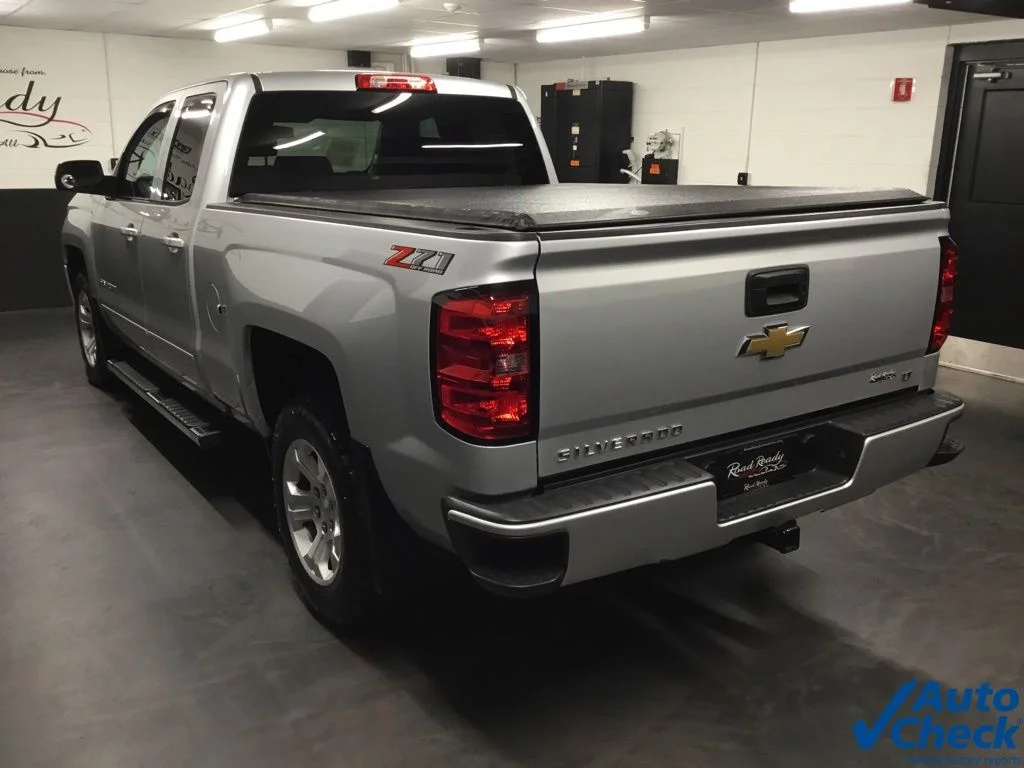 Used 2018 Silver Chevrolet LT image 7