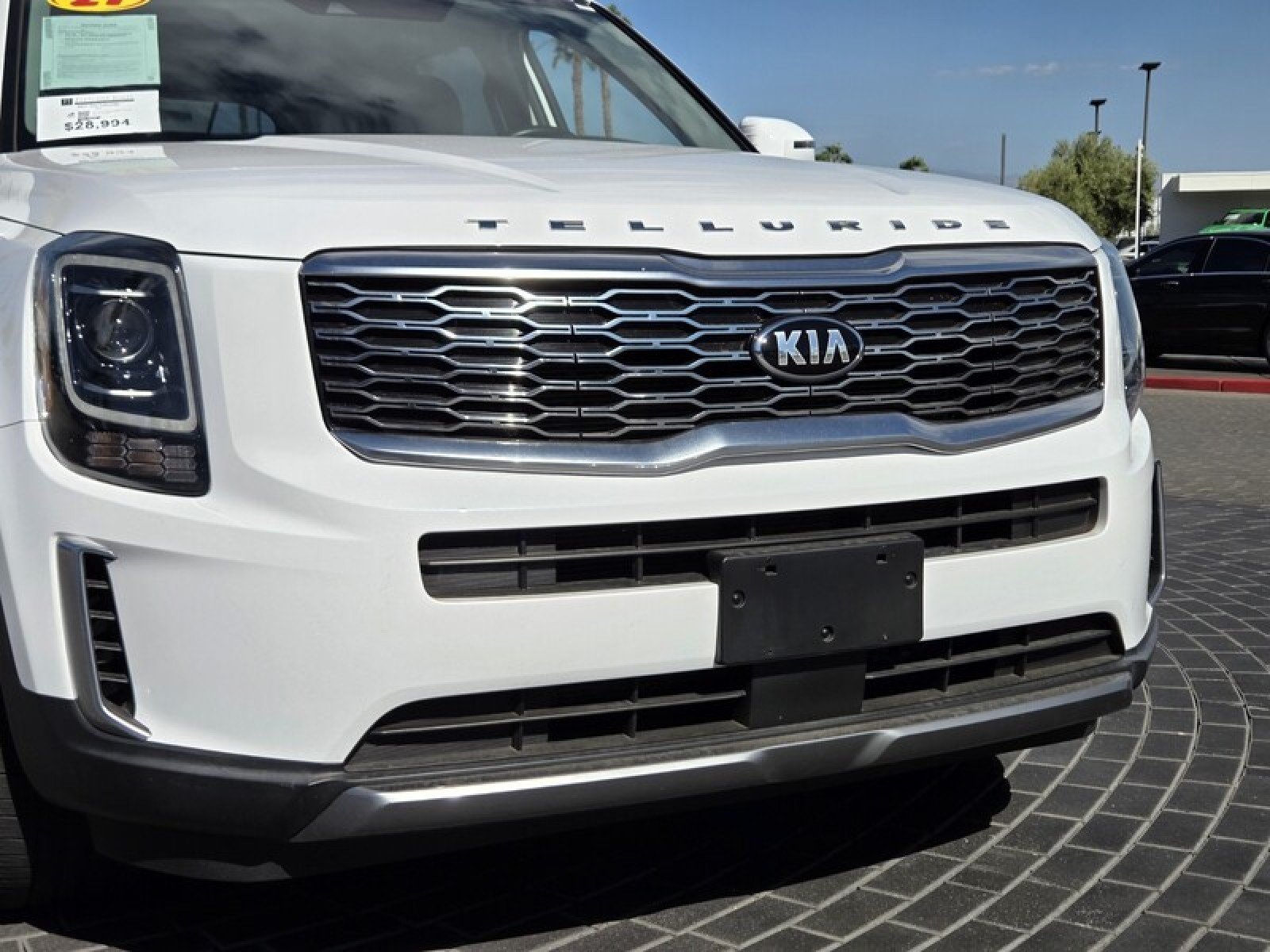 Used 2021 Glacial White Pearl Kia EX image 9