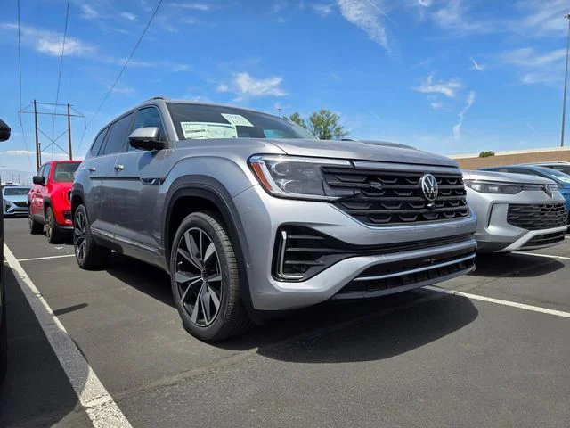 2026 Volkswagen Atlas 2.0T SEL Premium R-Line