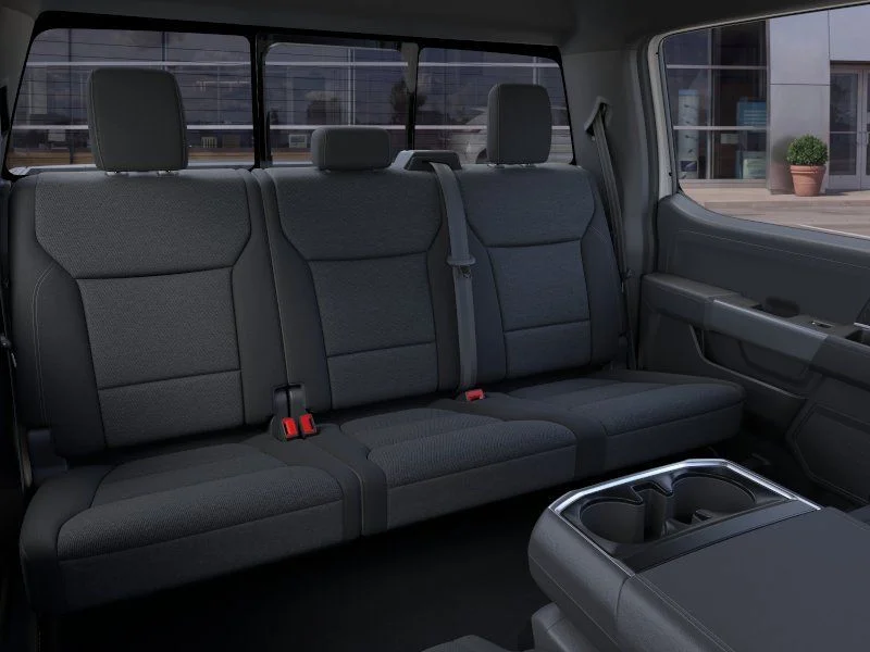 New 2026 Oxford White Ford XLT image 12