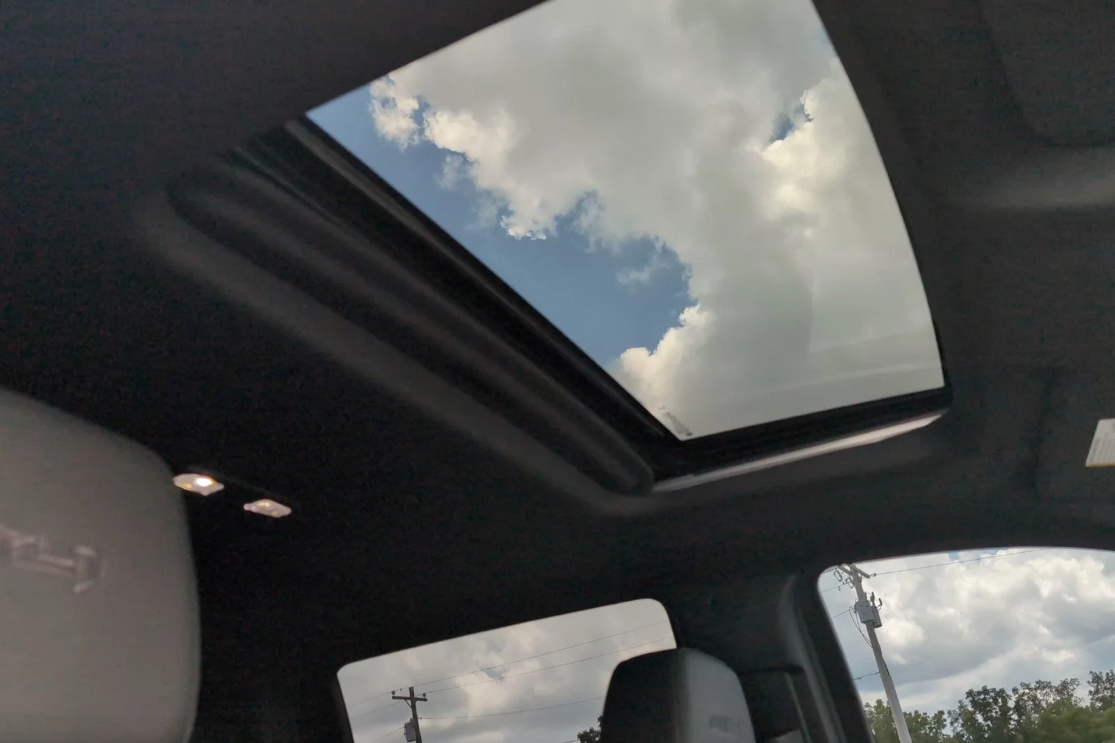 Used 2025 Thunderstorm Gray GMC AT4 image 17