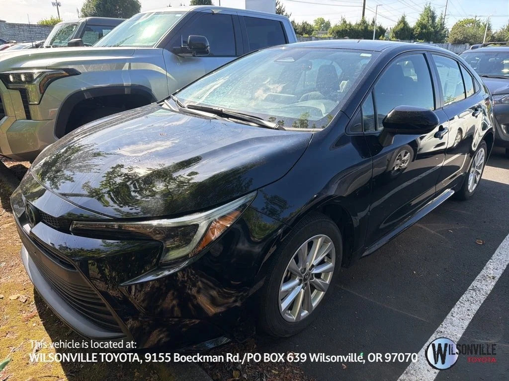 2024 Toyota Corolla LE Hybrid CVT's photo