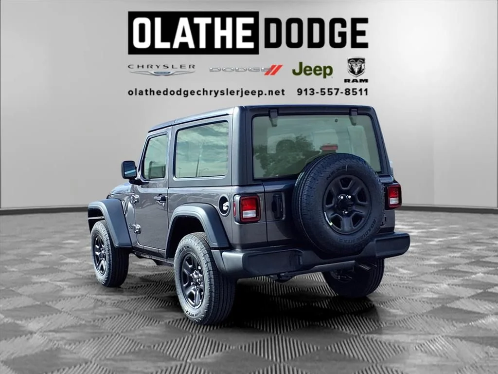New 2026 Granite Crystal Metallic Clear-Coat Exterior Paint Jeep Sport image 3