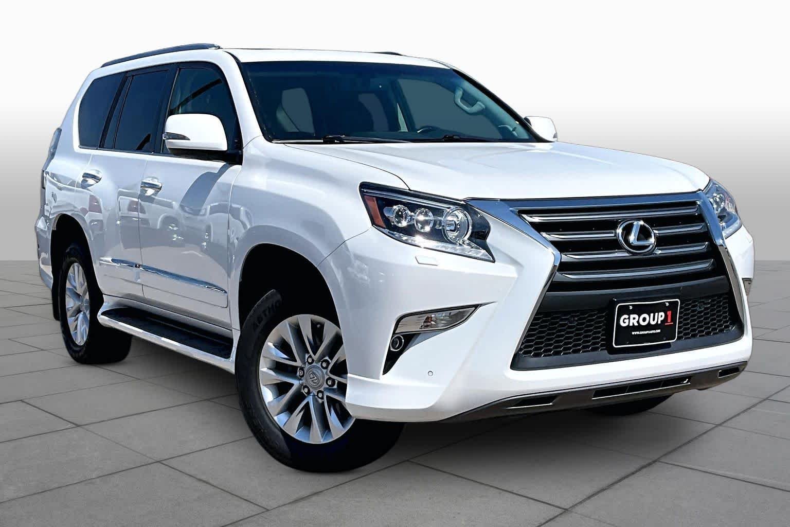 Used 2019 Starfire Pearl Lexus Premium image 3