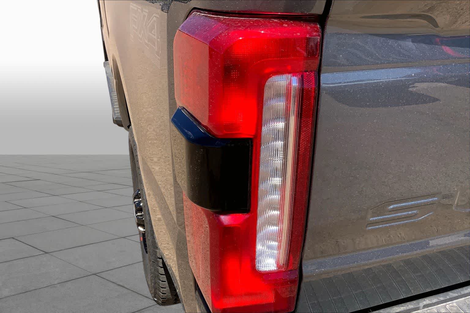 New 2026 Carbonized Gray Metallic Ford F-350® Lariat® image 14