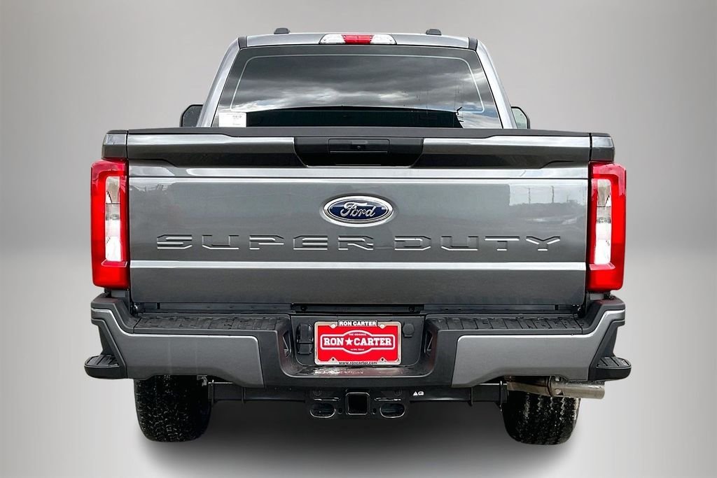 New 2026 Ford Super Duty F-250 XL 4D Crew Cab