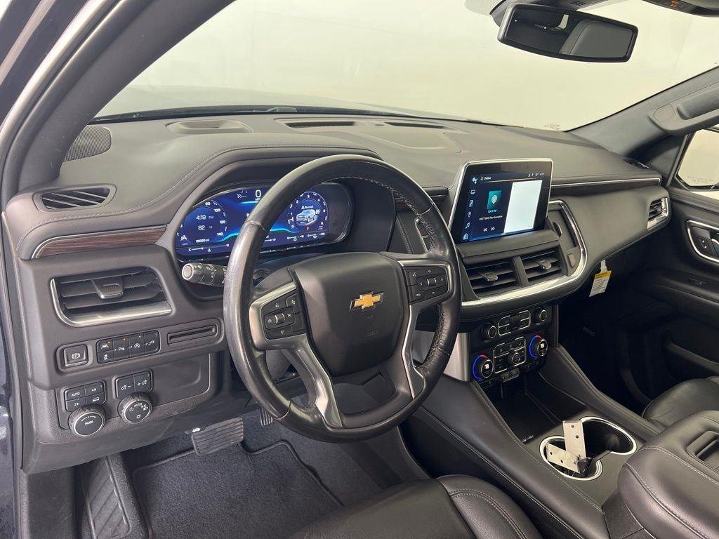 Used 2022 Midnight Blue Metallic Chevrolet LT image 4