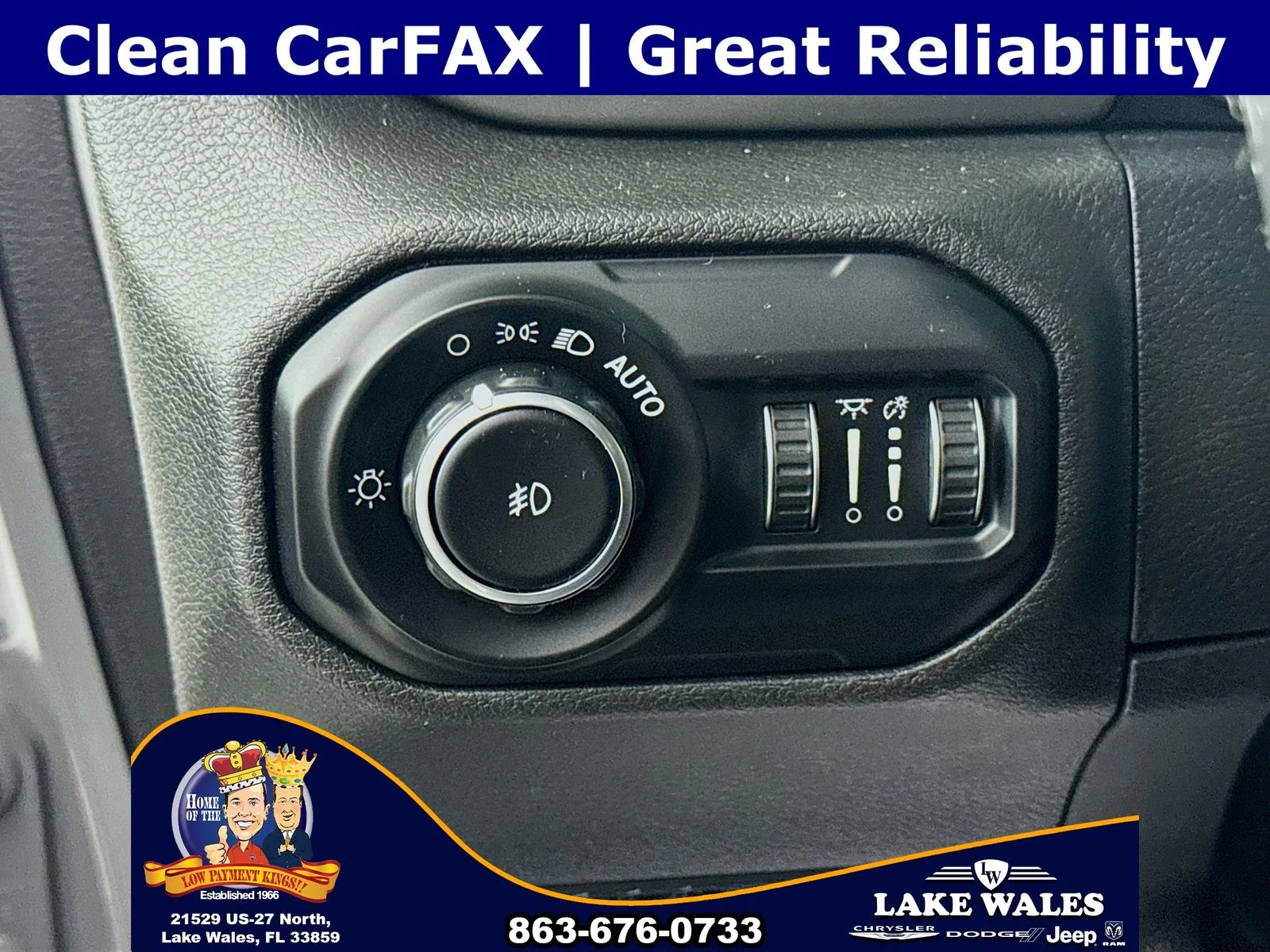 Used 2021 Gray Jeep Sport S image 10