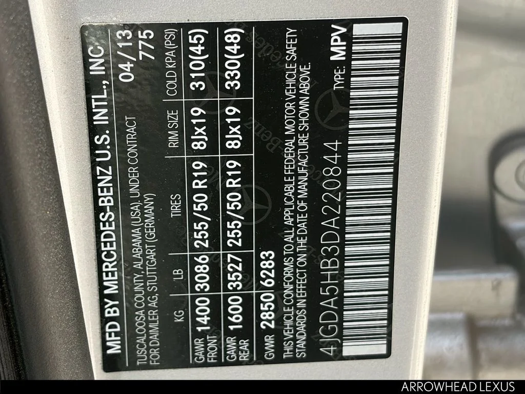 Used 2013 Silver Mercedes-Benz ML 350 image 34