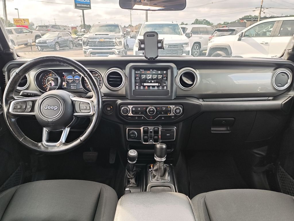 Used 2021 Black Jeep Overland image 15