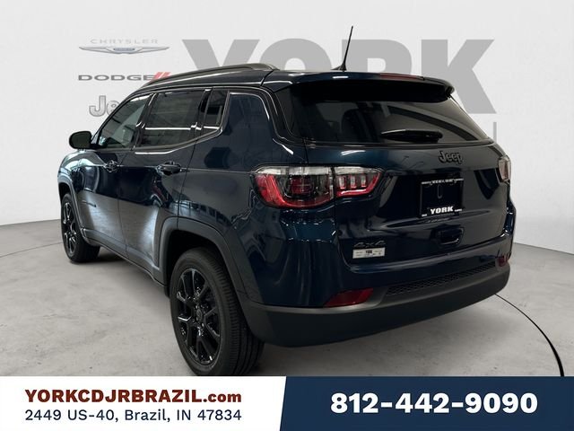 New 2026 Fathom Blue Pearl Coat Jeep Latitude image 3