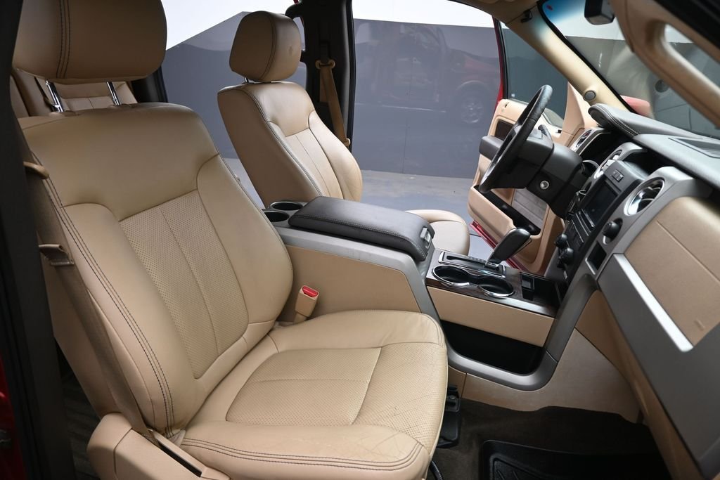 Used 2012 Red Ford Lariat image 28
