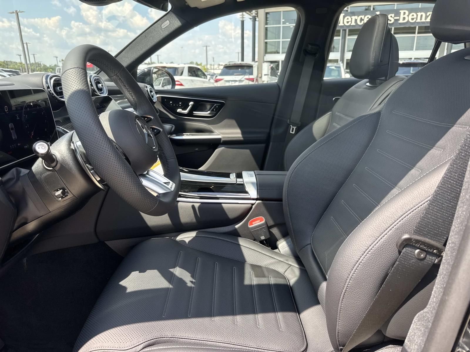 2026 Mercedes-Benz GLC AMG GLC43 - Photo 8