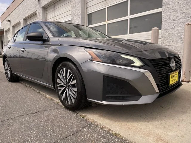 Used 2025 Gray Nissan 2.5 SV image 10
