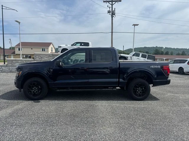 New 2026 Antimatter Blue Metallic Ford XLT image 2