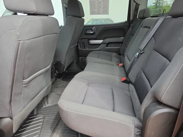 Used 2018 RED HOT Chevrolet LT image 32