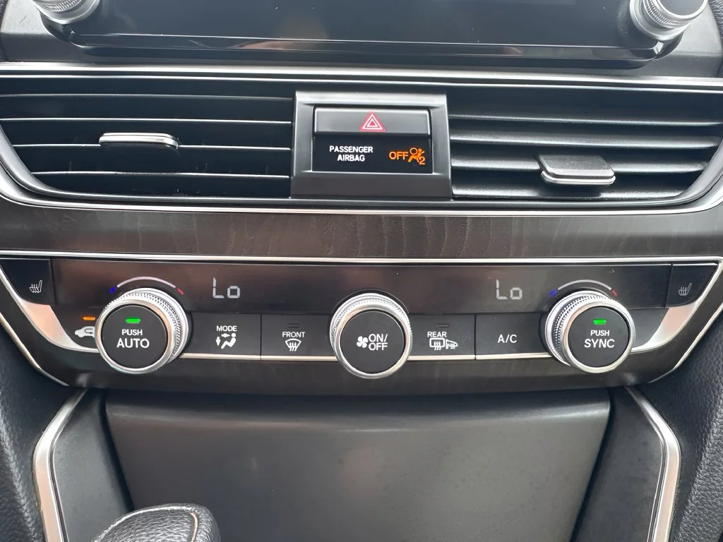Used 2019  Honda EX image 22