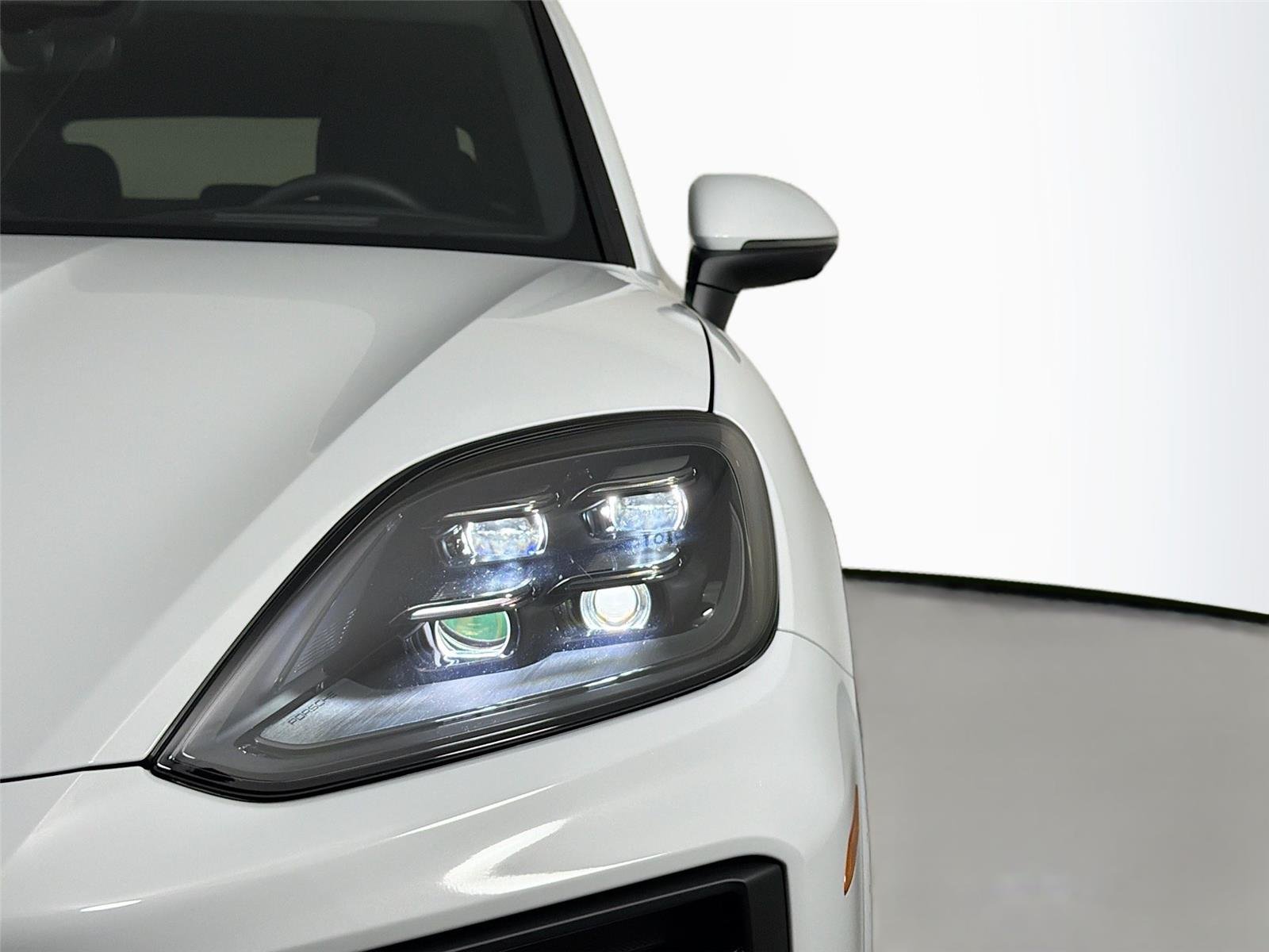 New 2026 Carrara White Metallic Porsche Coupe image 15