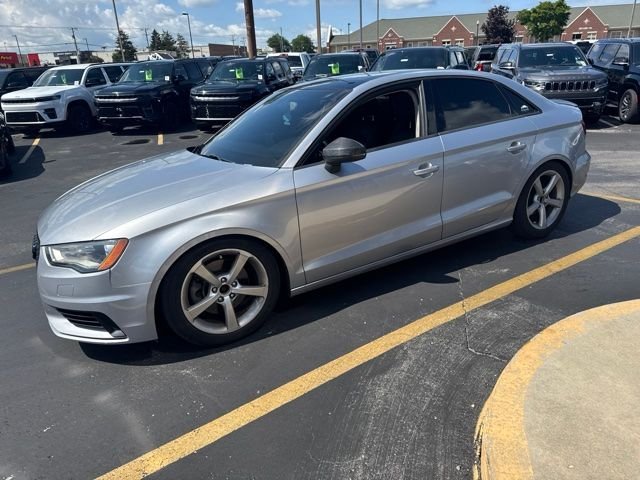 Used 2015 Silver Metallic Audi 2.0T Premium image 3