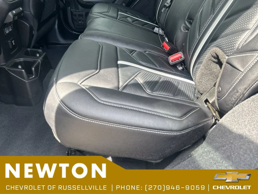 Used 2024 Black Jeep Rubicon image 32