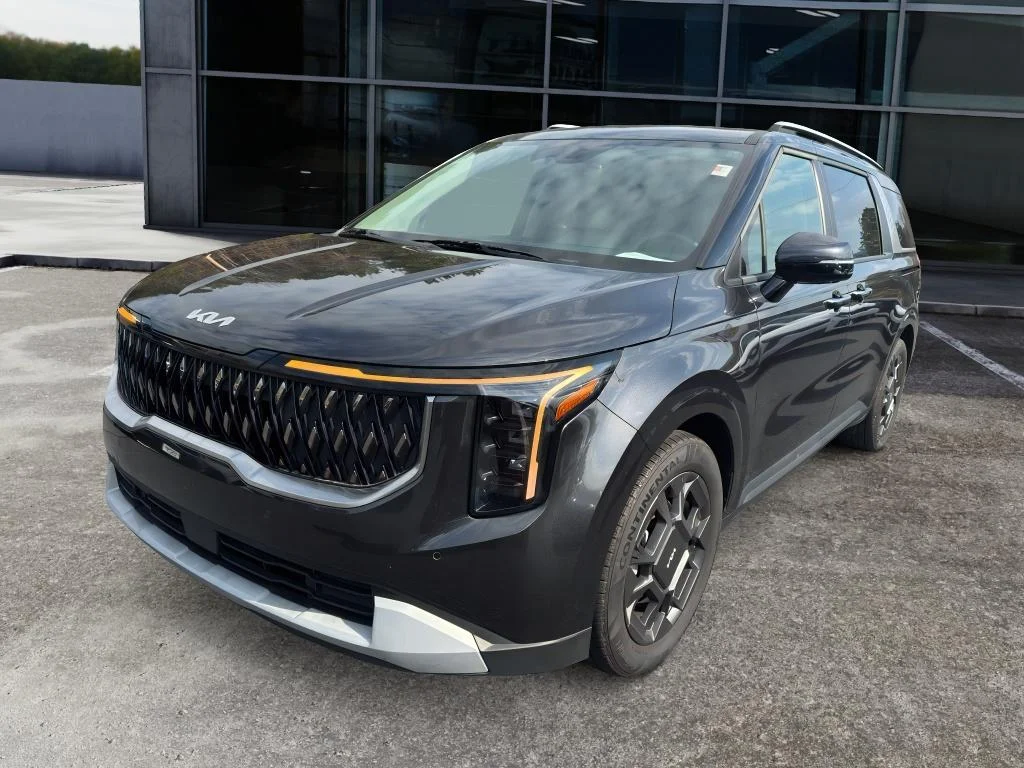2025 Kia Sedona EX HEV's photo