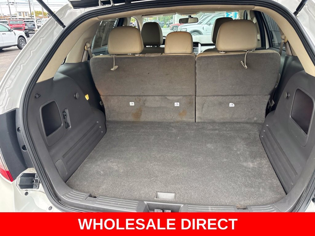Used 2013 White Platinum Clearcoat Metallic Ford SEL image 28