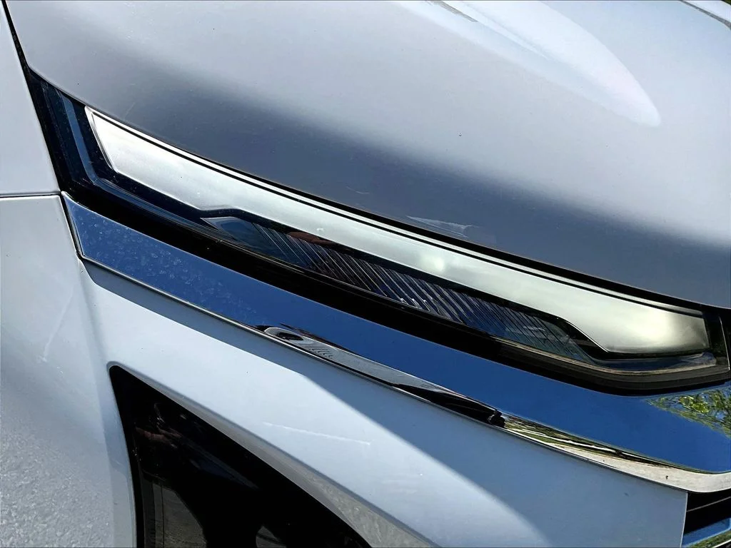 2025 Chevrolet Equinox LT - Photo 34