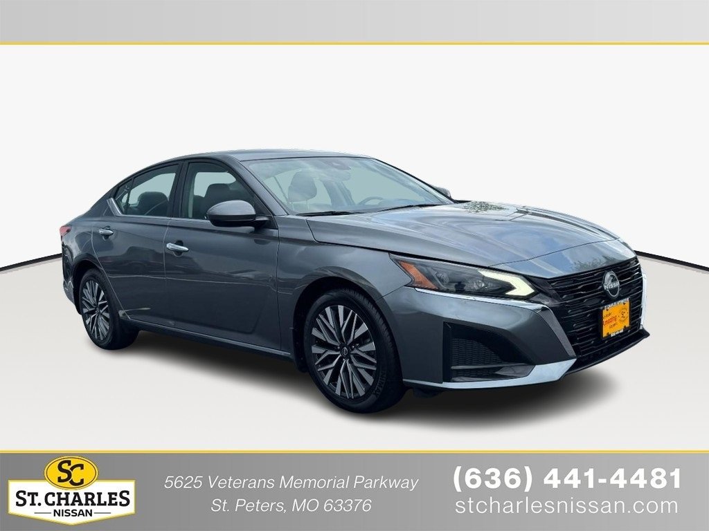 2023 Nissan Altima SV