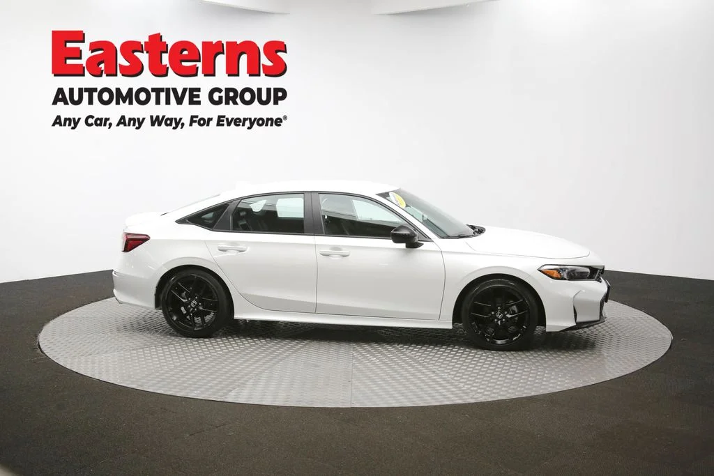 Used 2025 White Honda Sport image 39