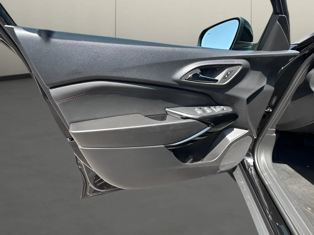 2026 Chevrolet Trax RS - Photo 9