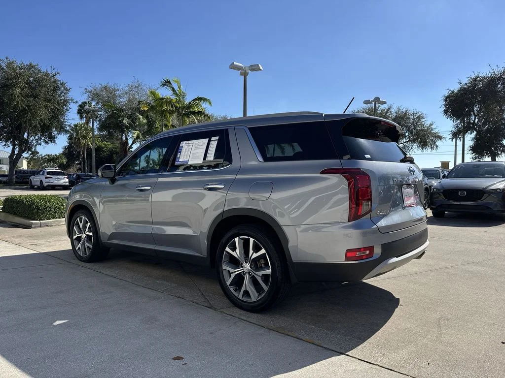 Used 2020 Silver Hyundai SEL image 26
