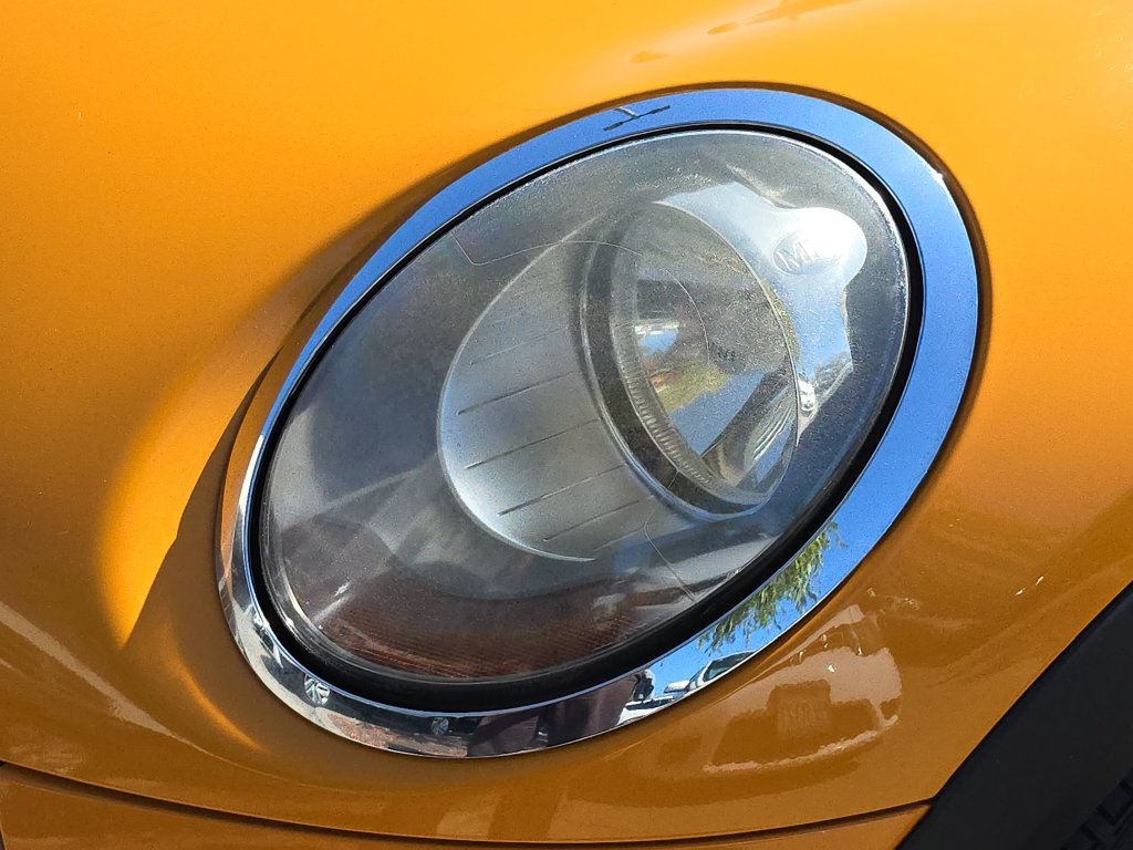 Used 2015 Orange MINI Base image 35