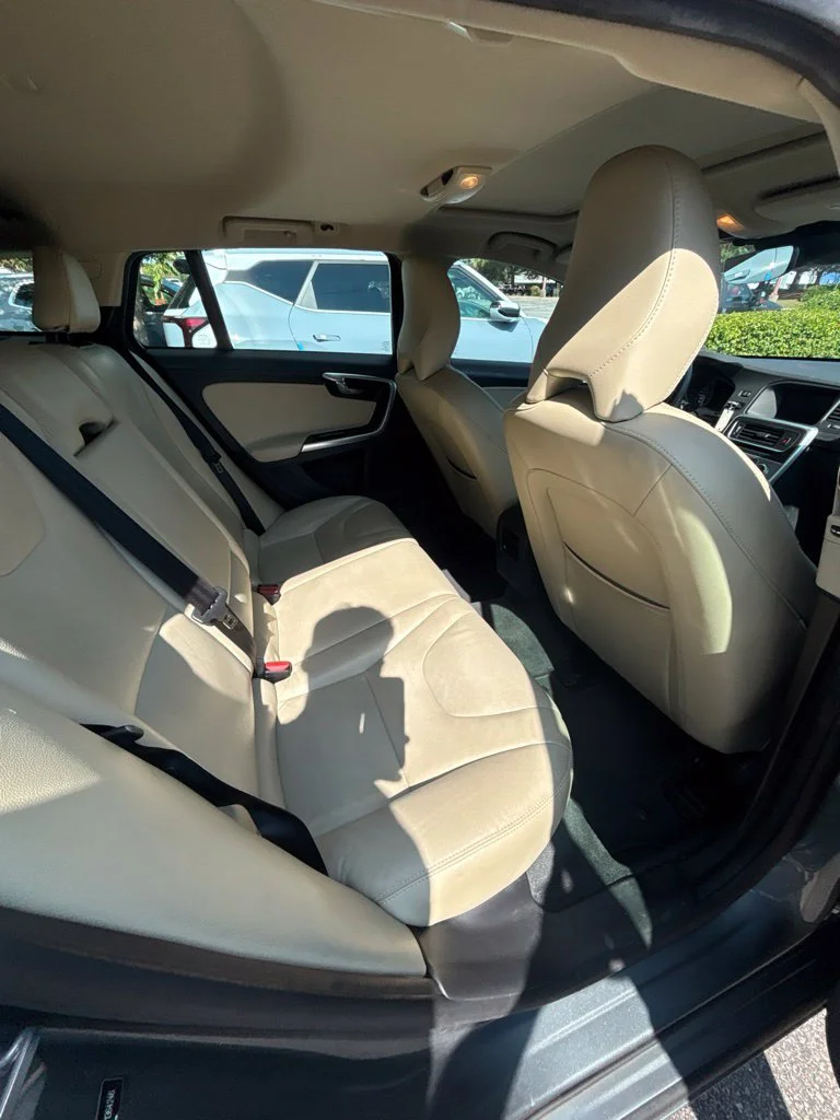Used 2017 Gray Volvo T5 Premier image 20