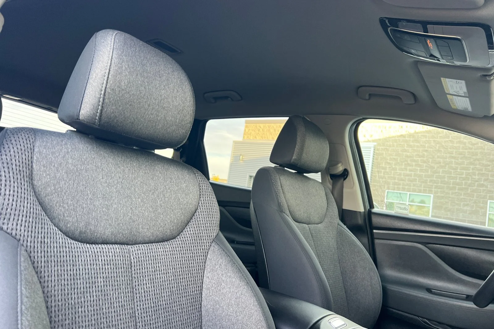 Used 2022 Portofino Gray Hyundai SEL image 17
