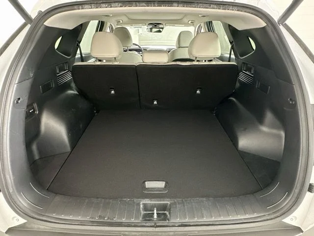 Certified Pre-Owned 2024 Hyundai Tucson Hybrid SEL Convenience