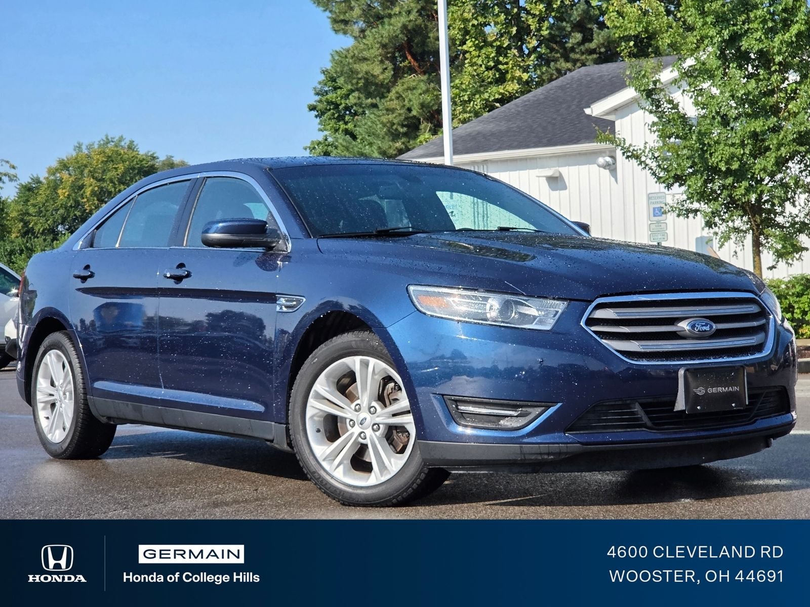 Used 2017 Blue Ford SEL image 5