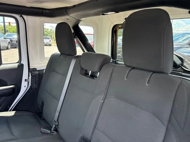 Used 2018 White Jeep Unlimited Sport S image 8