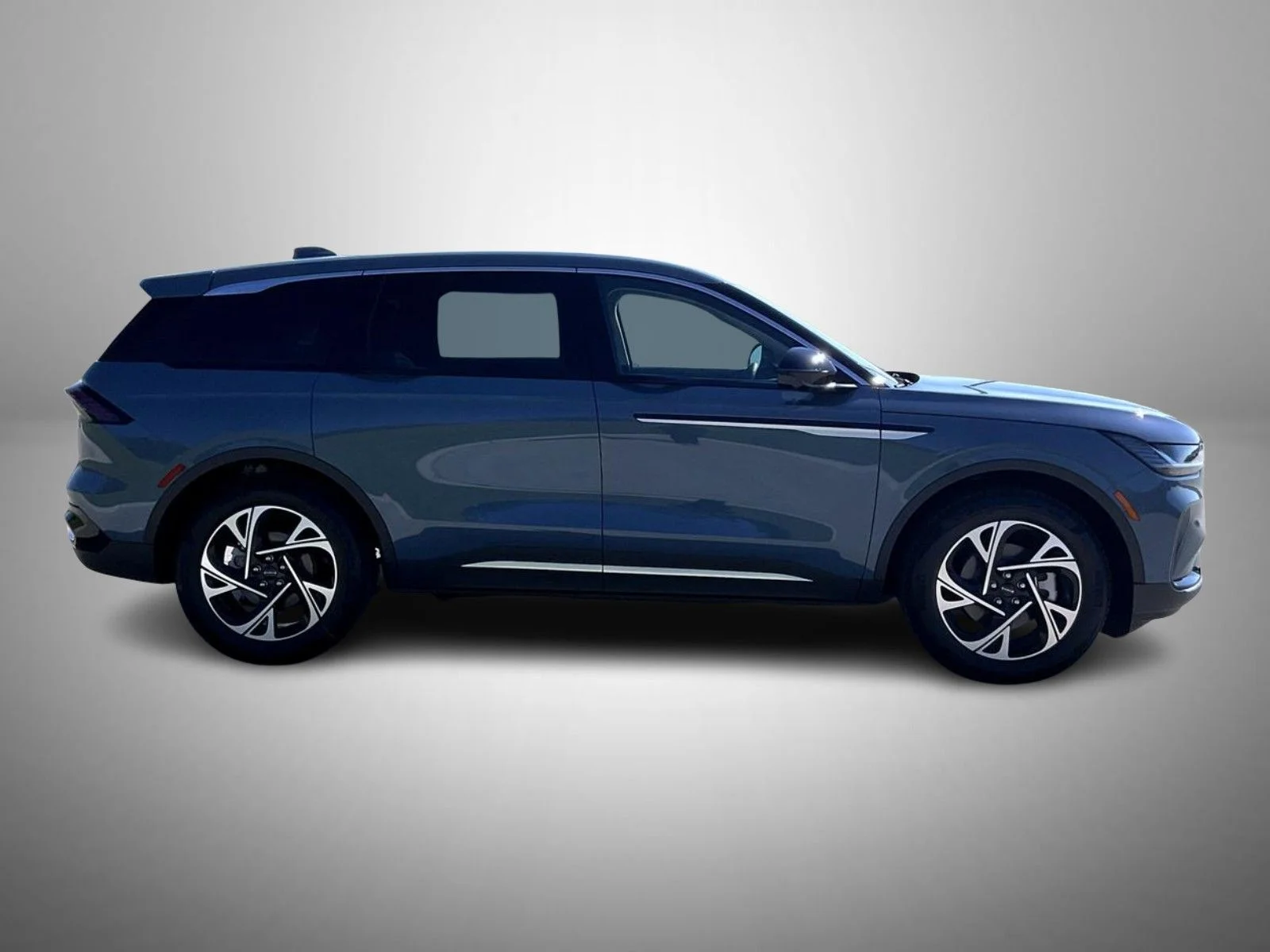 New 2026 Blue Lincoln Premiere image 4