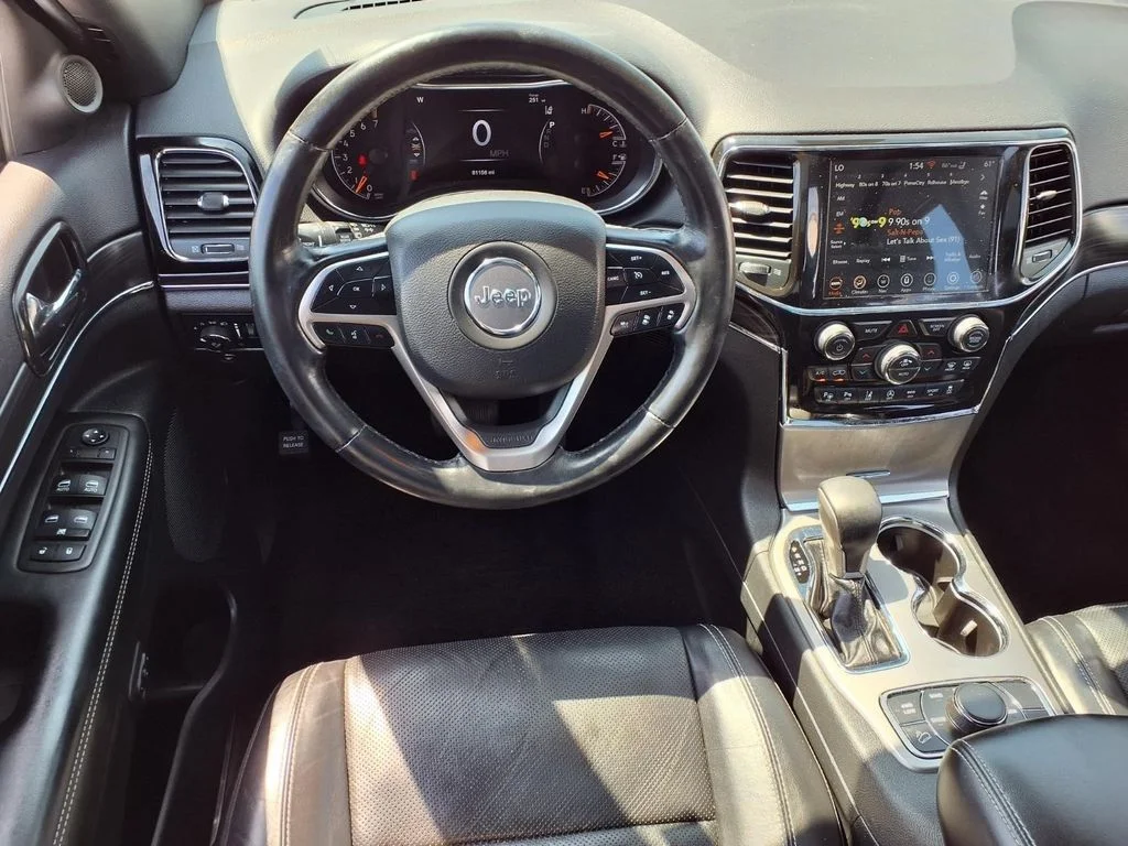 Used 2021 White Jeep Limited image 4
