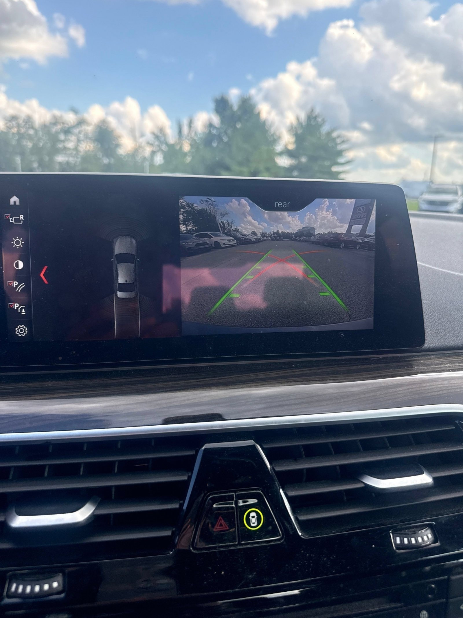Used 2019 Bluestone Metallic BMW 530i xDrive image 5