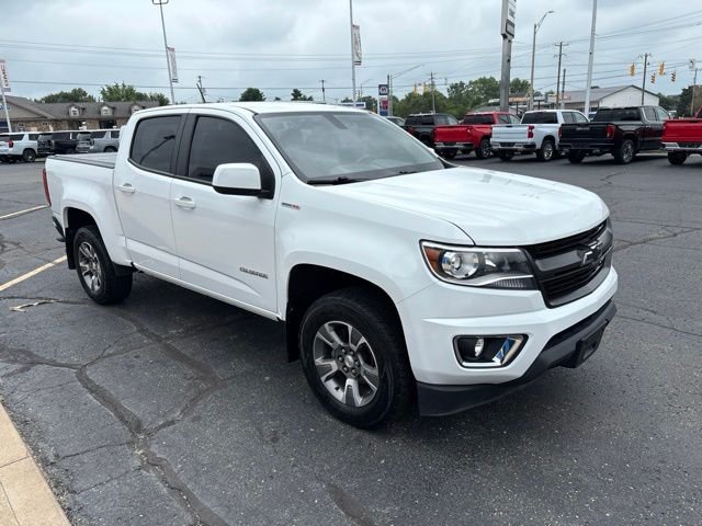 Used 2017 White Chevrolet Z71 image 9