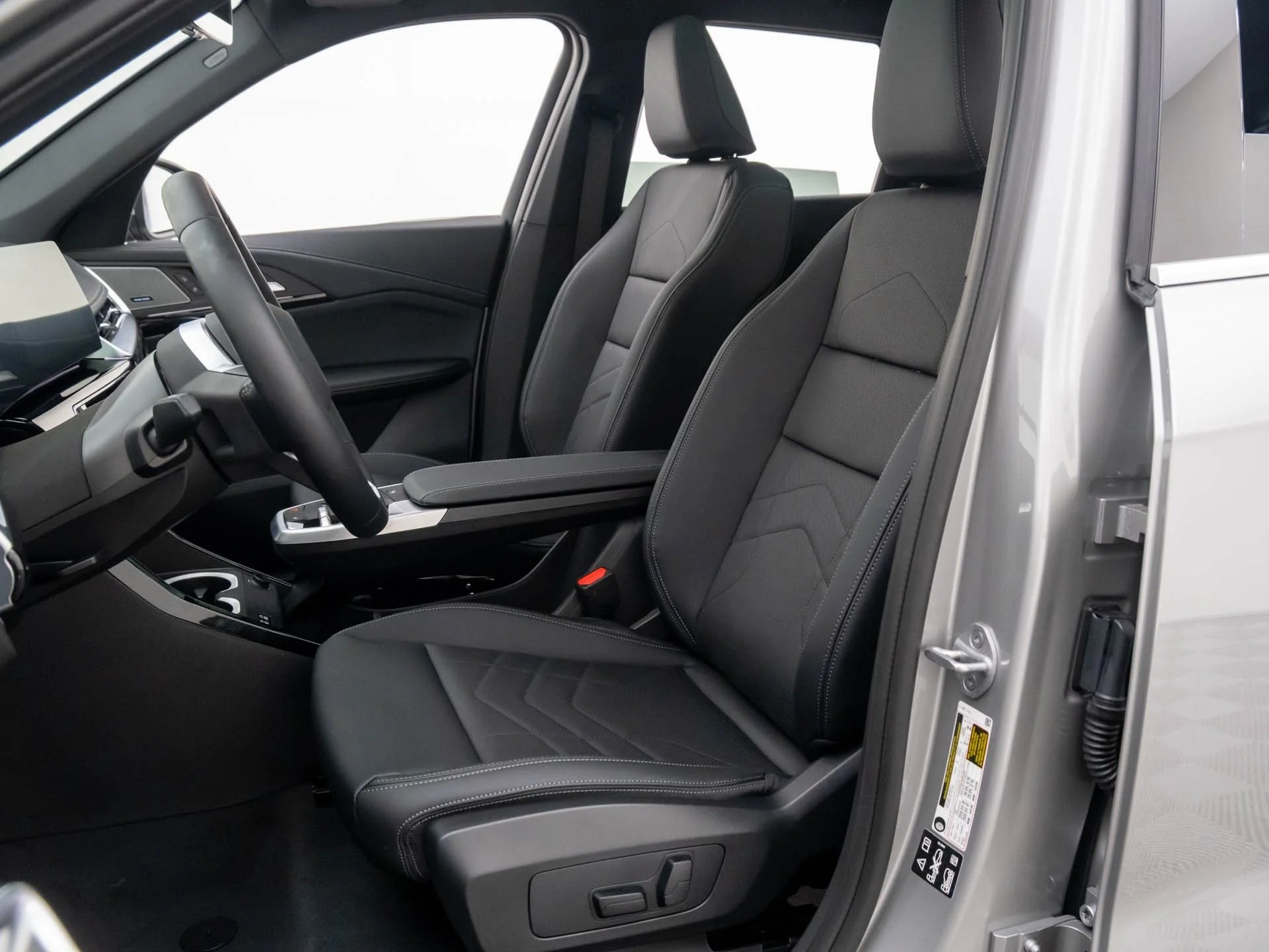 New 2026 Silver BMW xDrive28i image 16