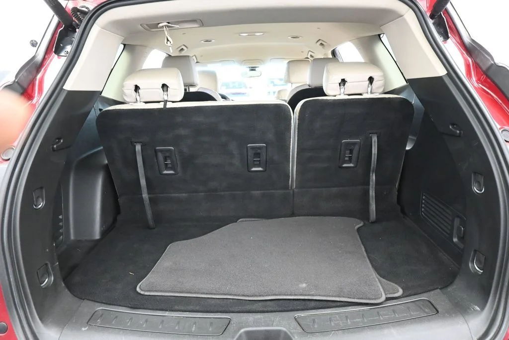 Used 2020 Red Quartz Tintcoat Buick Essence image 34