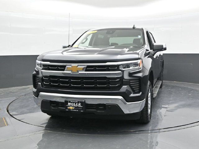 Used 2023 Chevrolet Silverado 1500 LT with VIN 1GCUDDE87PZ238428 for sale in Kansas City
