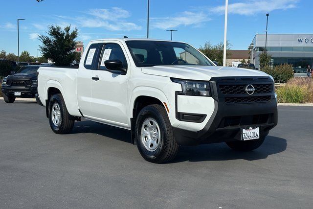 Glacier White 2026 Nissan Frontier Pickup Truck 4X2 