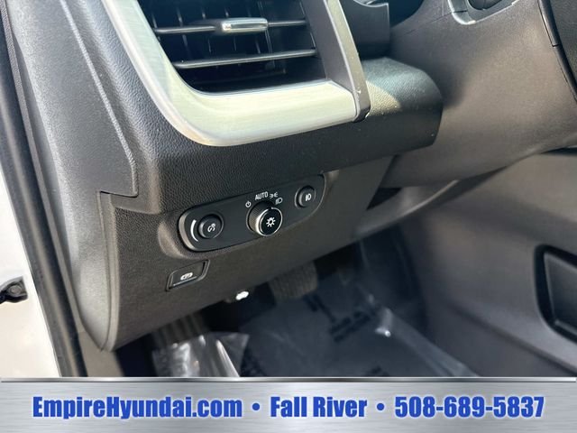 2024 GMC Terrain SLT - Photo 31