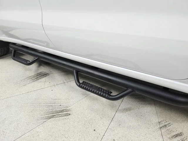 Used 2025 White Chevrolet LT image 49